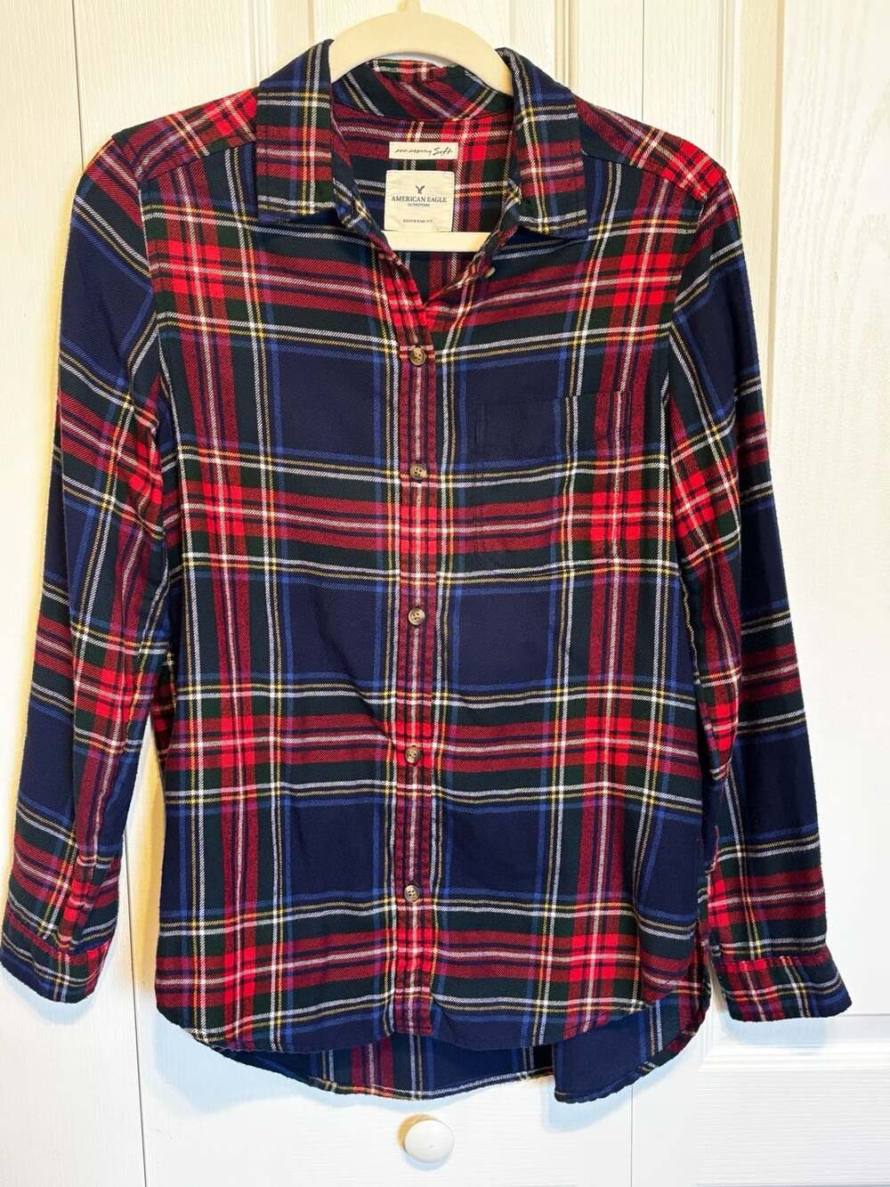 American Eagle Outfitters Ahh-Mazingly Soft Boyfriend Fit Plaid Shirt Size S